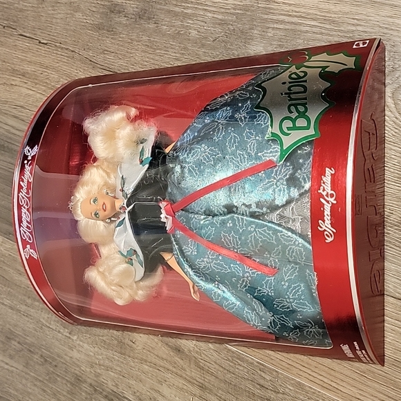 1995 Happy Holidays Barbie - Picture 3 of 16